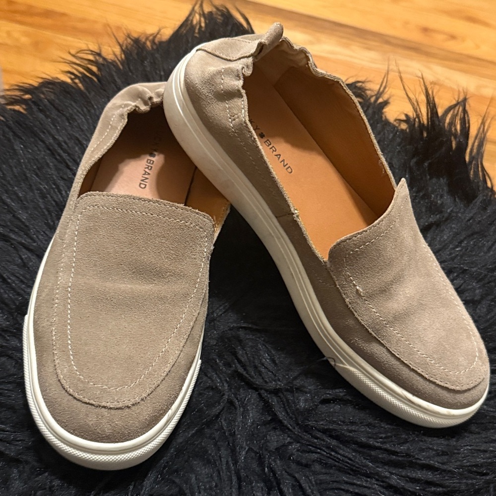 Lucky Brand LINDA Taupe Suede Slip-On Loafers - Picture 2 of 5